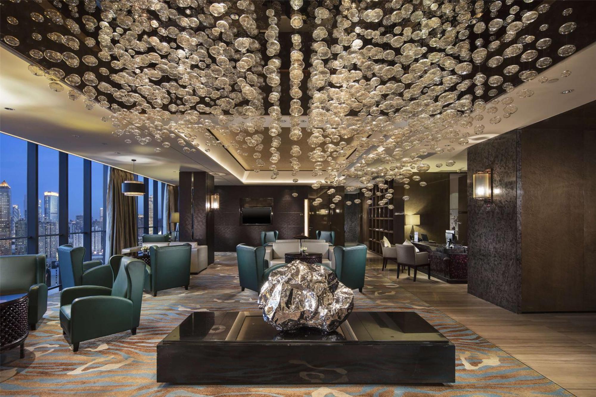 Hilton Guangzhou Tianhe - Free Shuttle Bus And Registration Counter Available During Canton Fair Period Exterior foto