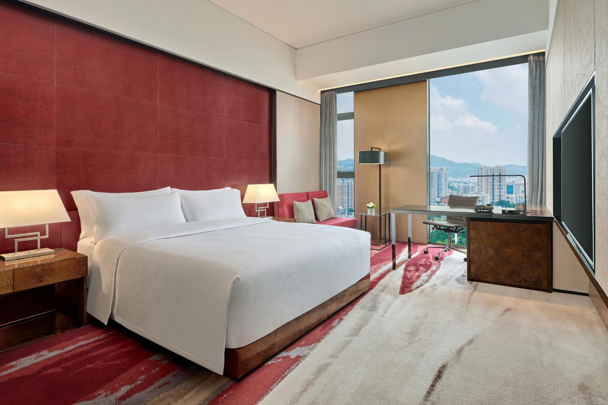 Hilton Guangzhou Tianhe - Free Shuttle Bus And Registration Counter Available During Canton Fair Period Exterior foto Deluxe Room