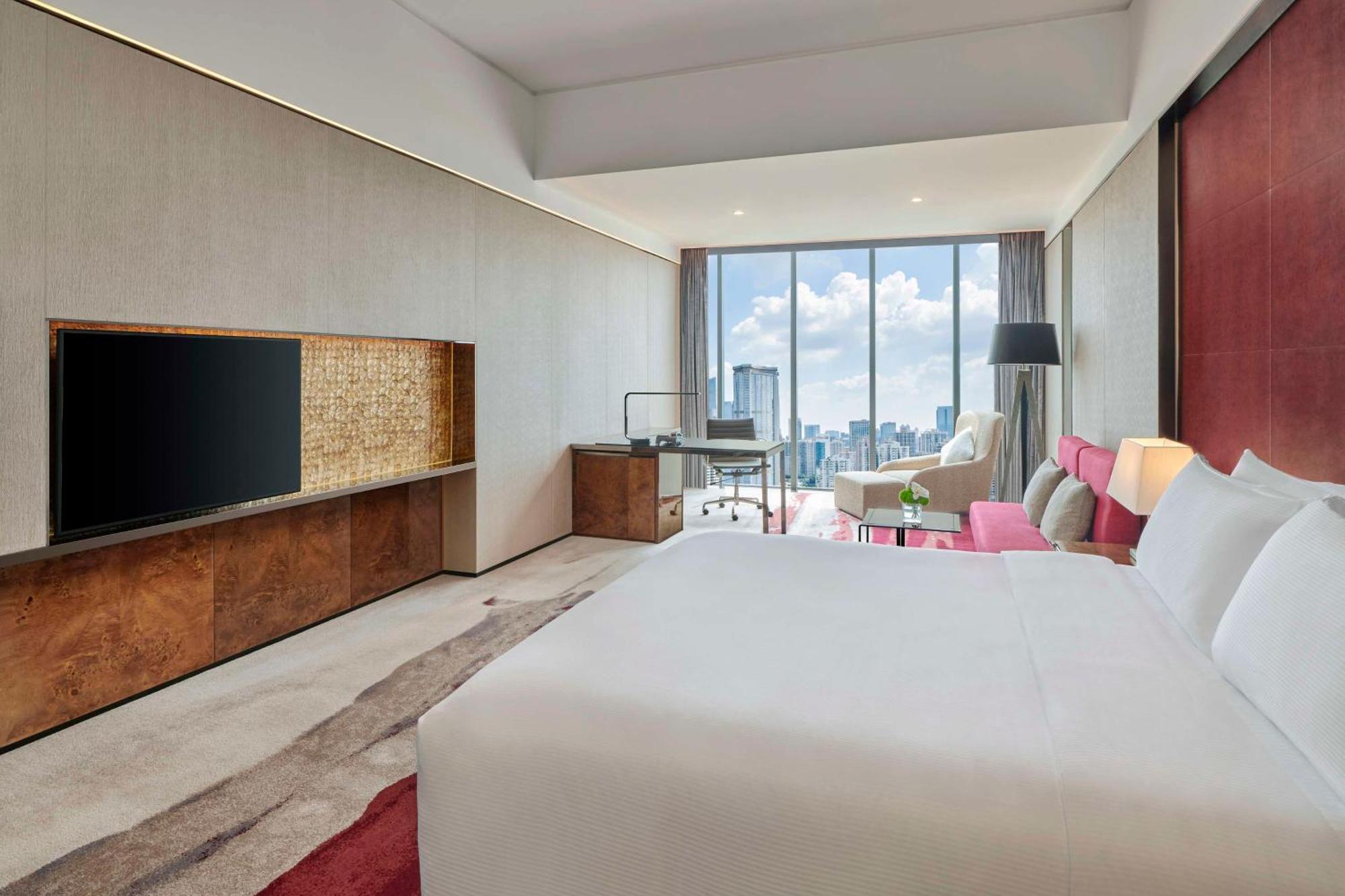 Hilton Guangzhou Tianhe - Free Shuttle Bus And Registration Counter Available During Canton Fair Period Exterior foto